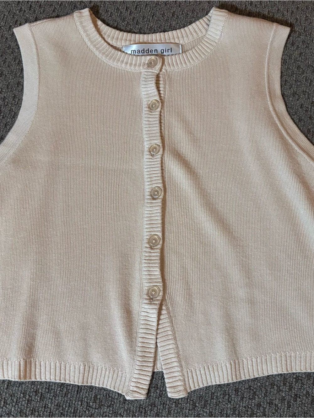 Madden Girl Cream Sleeveless Button-Front Cardigan